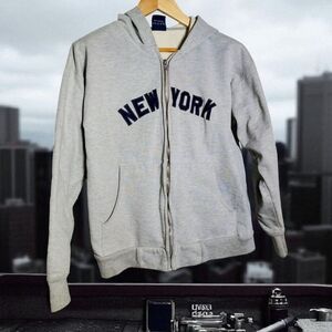 Vintage M Gray New York Heavy Cotton Hoodie Play Smart
